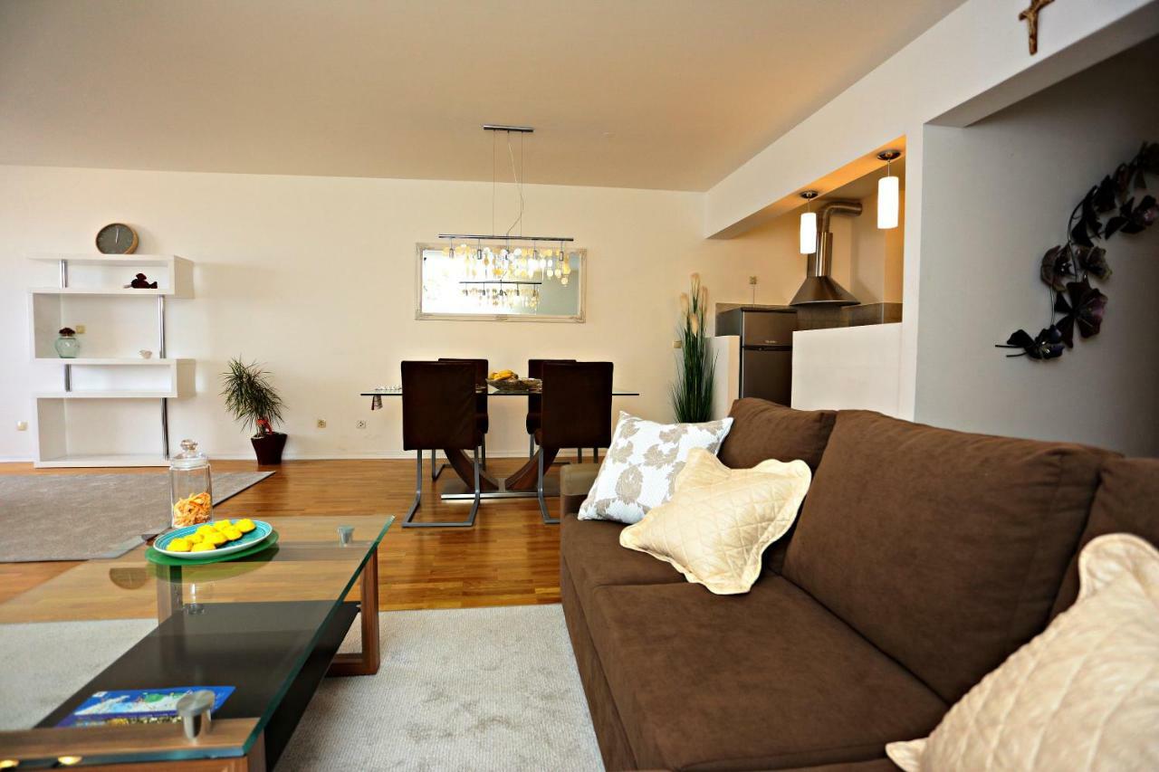 Apartman Lucita Сплит Екстериор снимка