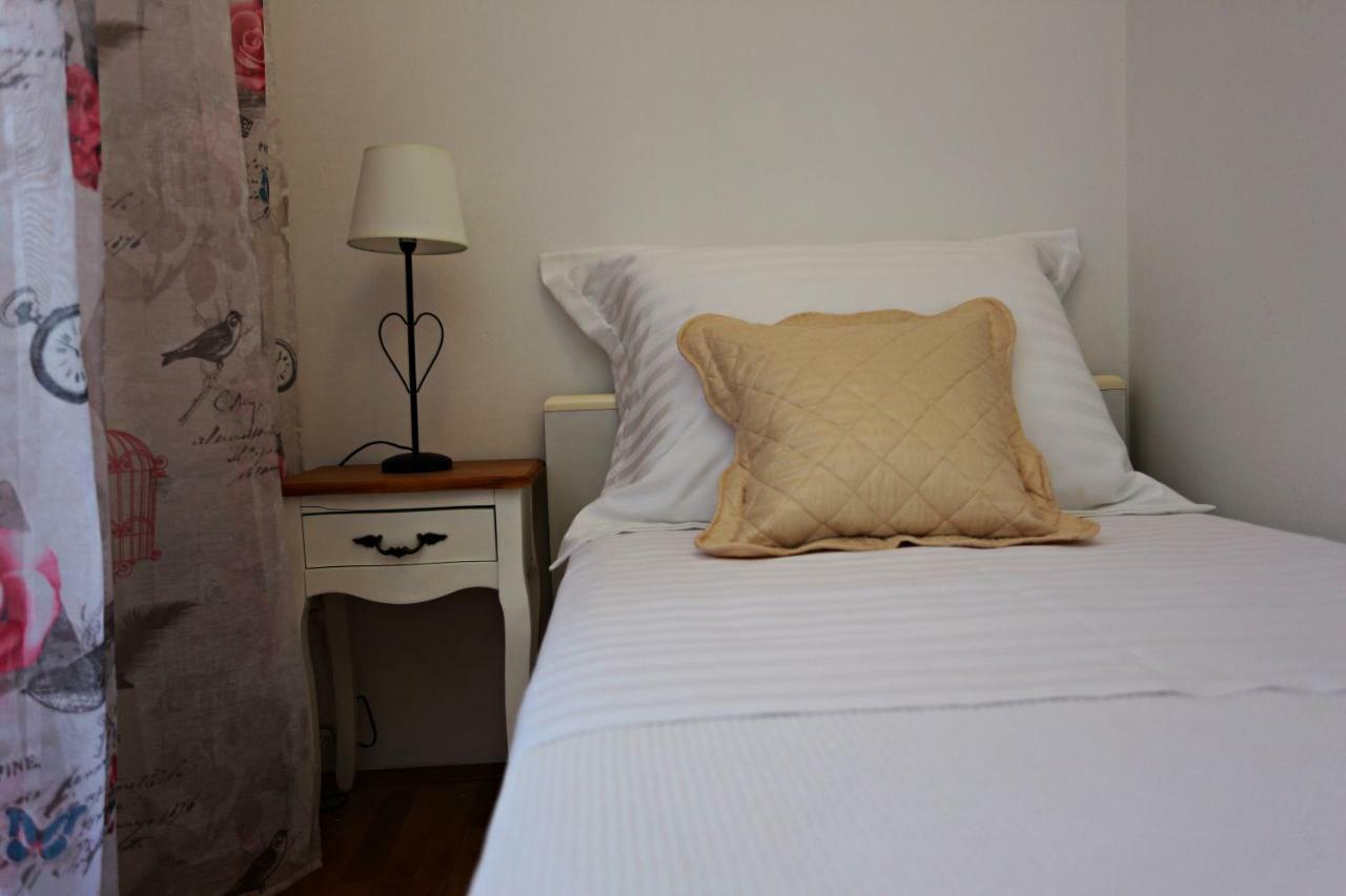 Apartman Lucita Сплит Екстериор снимка
