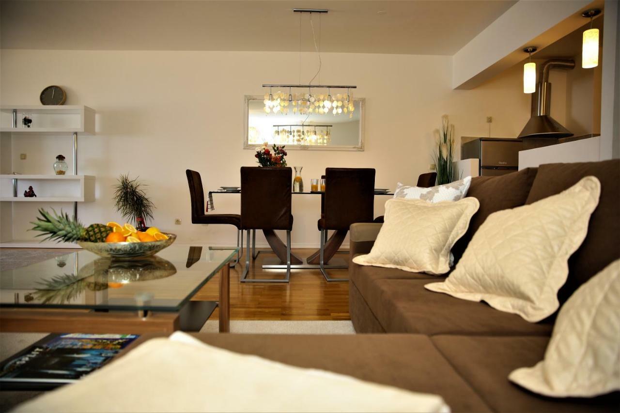 Apartman Lucita Сплит Екстериор снимка